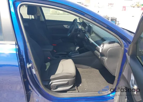 2024 Kia Forte Lxs из США, поврежденный, VIN 3KPF24AD5RE795872